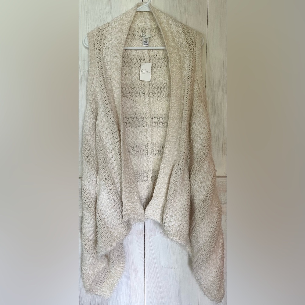 C Est. 1946 Open-Front Cardigan Vest NEW